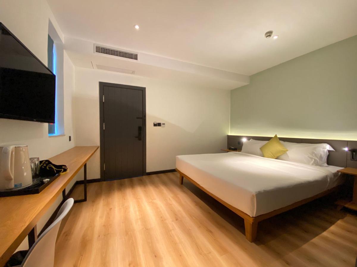 Yunfan Hotel Пном Пен Екстериор снимка